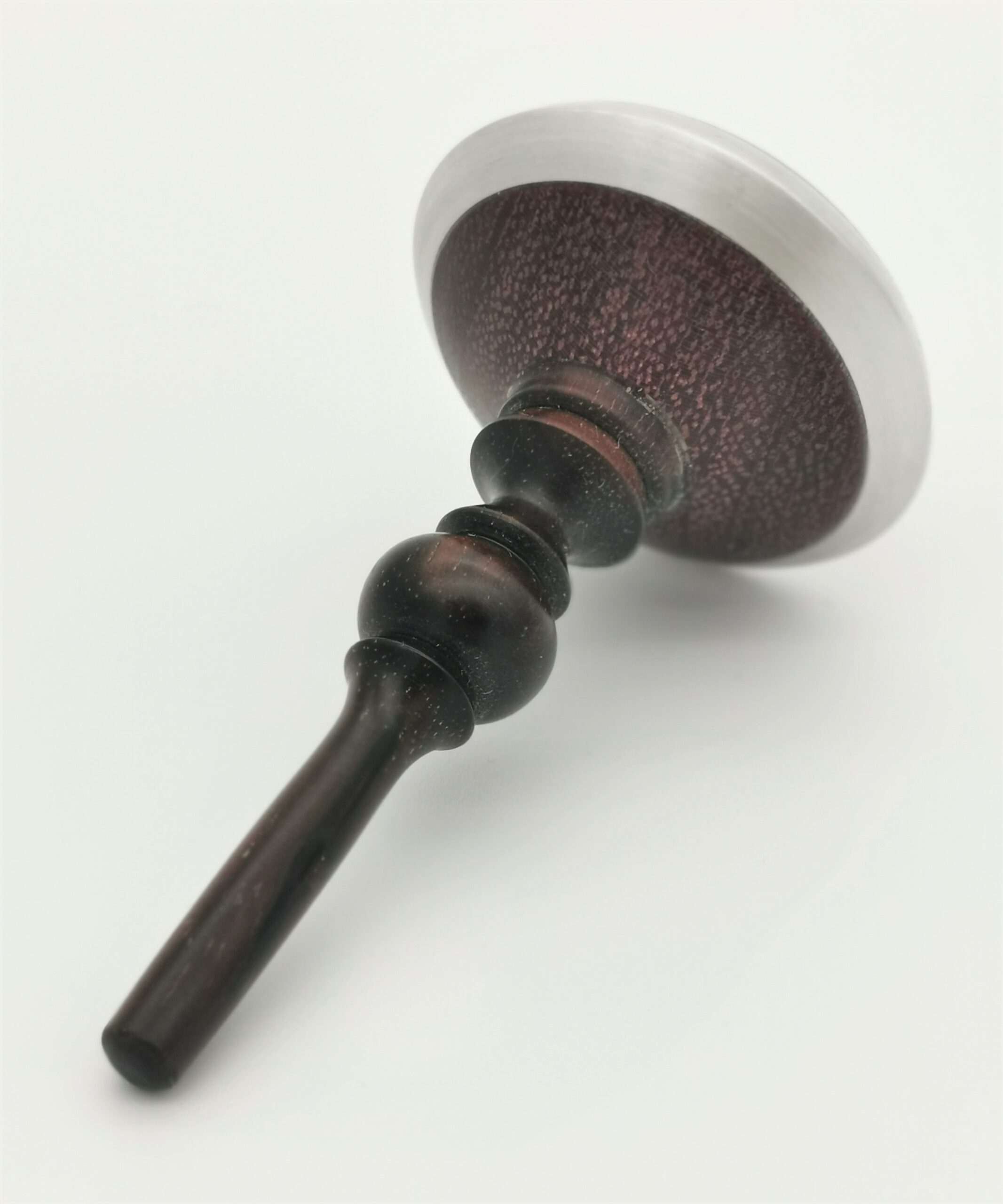 Makassar Kreisel (Amaranth und Aluminium) – Bild 5