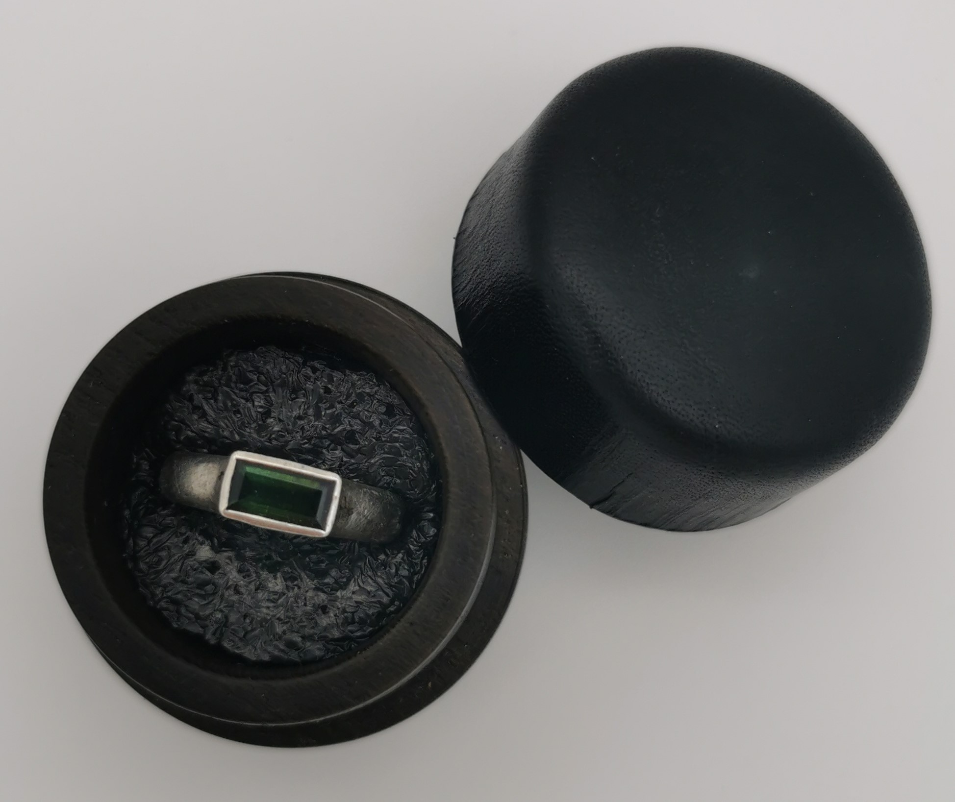 Ziricote Ringdose (Leder) – Bild 6