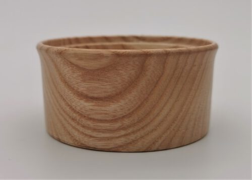 Holzdose aus edler Esche